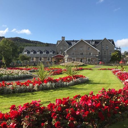 Duke Of Gordon Hotel Kingussie Buitenkant foto